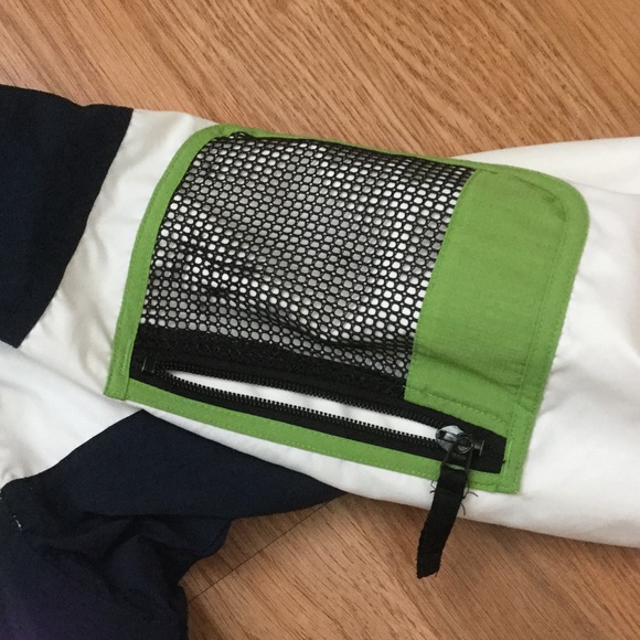 All Weather Jacket🌬☔️❄️💚 - Picture 5 of 8